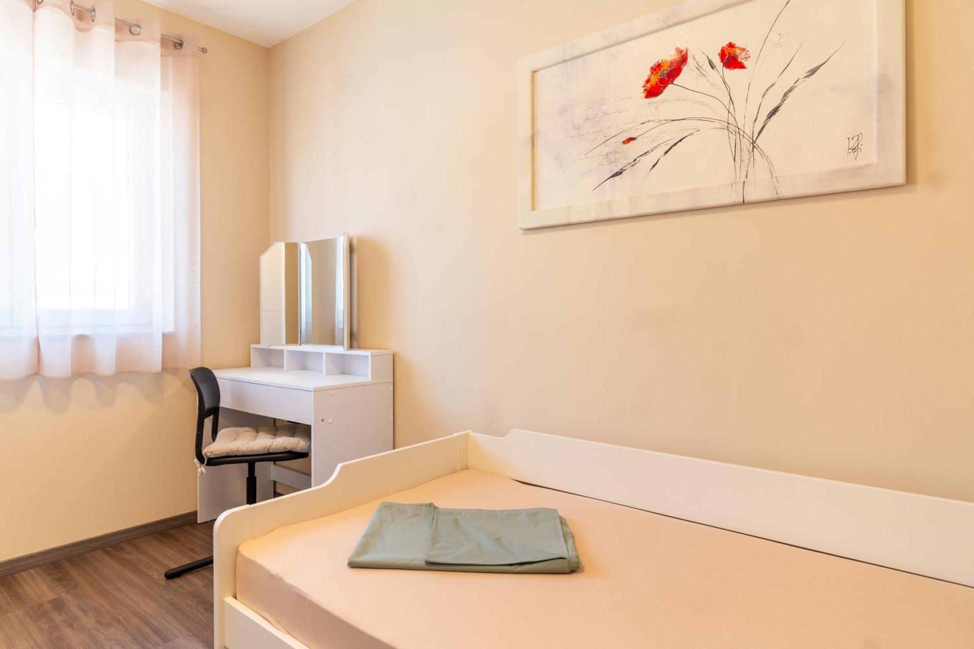 Apartmani Nela Kaštela Eksteriør bilde